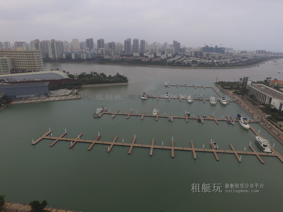 海南?？谛虏簫u國際游艇會